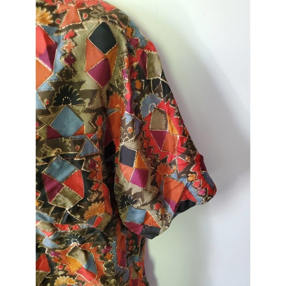 Vintage Details Express Silk Short Sleeve Button Down Medium Shirt Geometric... - Picture 3 of 12